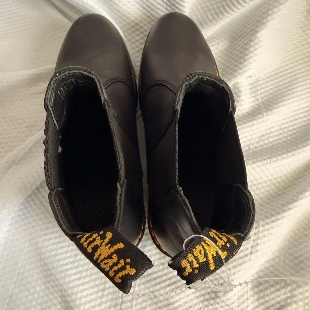 Dr. Martens Black Leather Chelsea Boots Platform Size 11 Womens NWOB